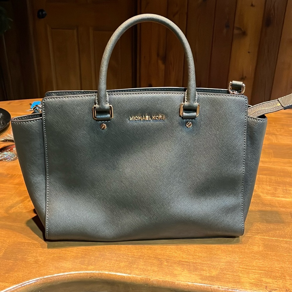 Michael Kors purse